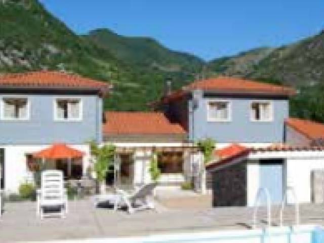 LES TERRASSES DE CASTELMERLE